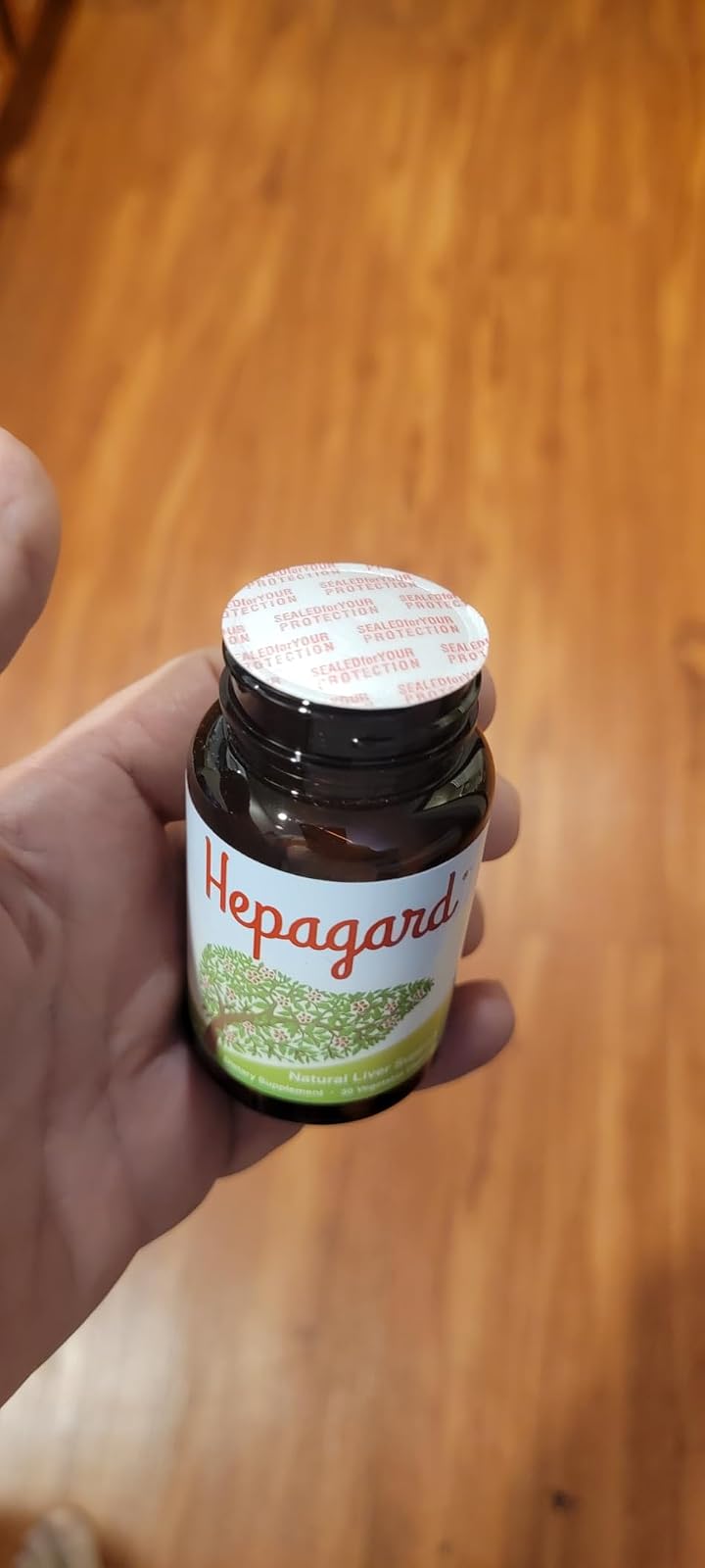 Product photo attached to the source review